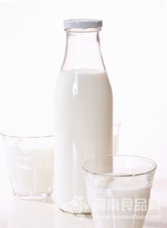 酸奶和牛奶哪个更健康